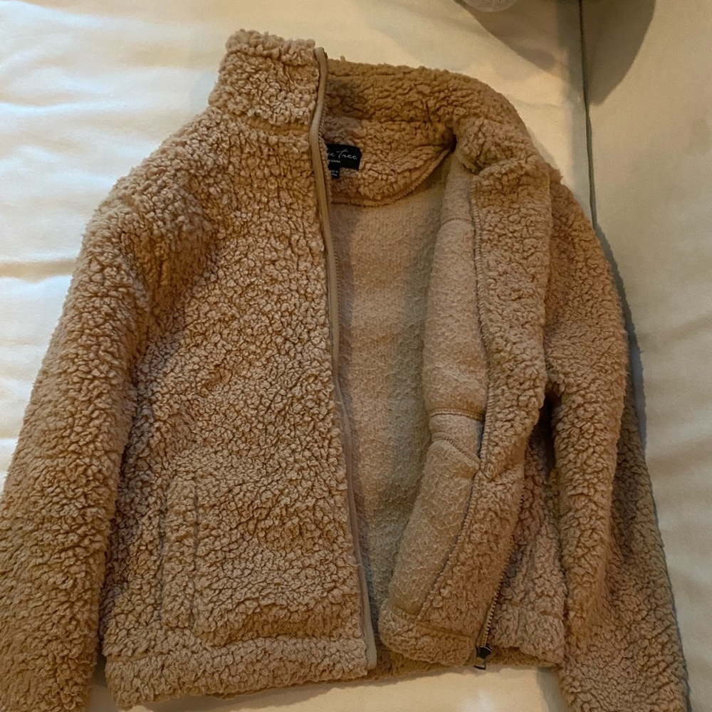 Love tree fuzzy jacket